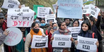 Hindistan’da İslamofobik Medya ve Hakikatin İnşası