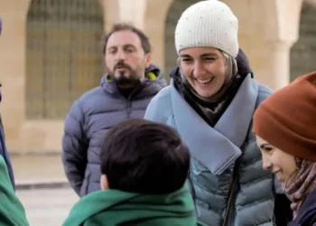 Yönetmen Koltuğunda Bir Kadın: Aida Begiç