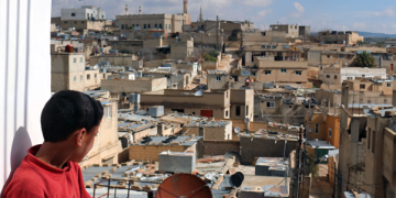 Social Reproduction of Refugee Status: Palestinian Refugees in Jordan