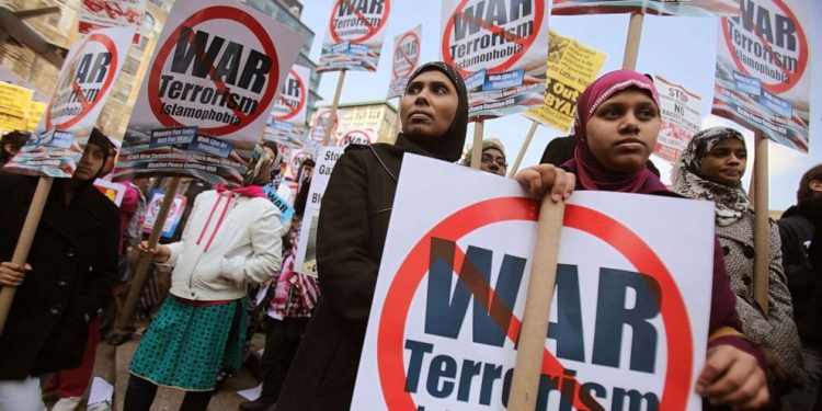 Müslüman Nüfusa Karşı Güvenlikleştirme