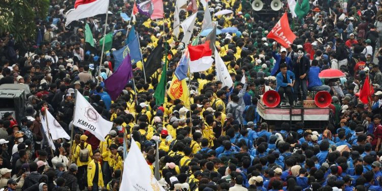 Protests Everywhere: What’s Really Going on with Indonesia’s Economy