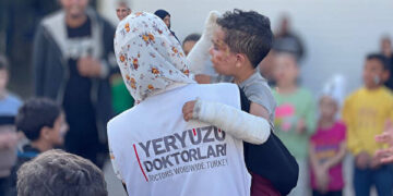 7 Ekim Sonrası Gazze’de Çöken Sağlık Sistemi ve Yeryüzü Doktorları’nın Rolü