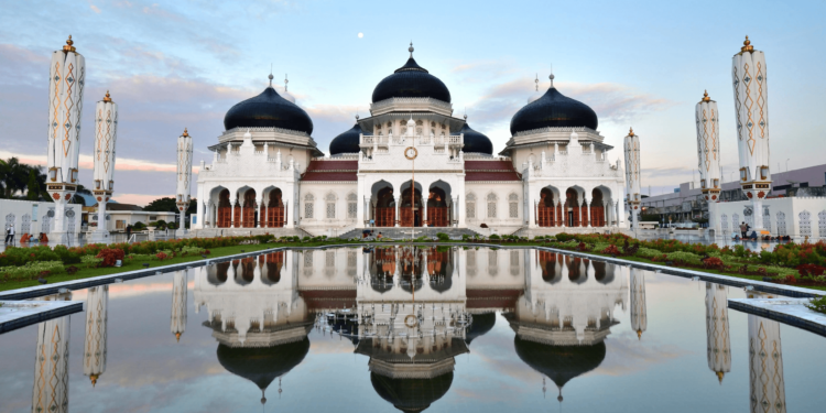 Keşfet: Beytürrahman Ulu Camii