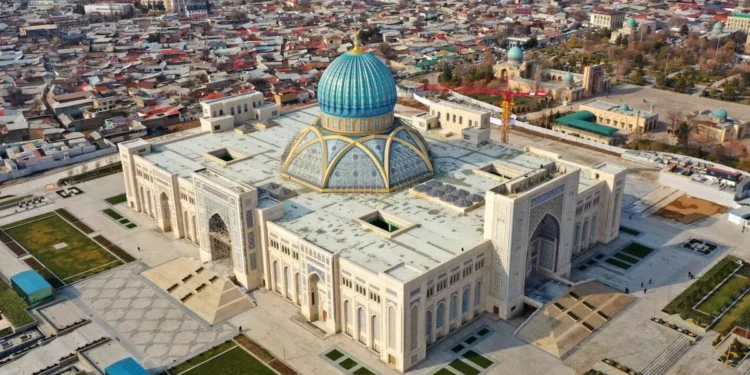 Keşfet: Özbekistan İslam Medeniyeti Merkezi