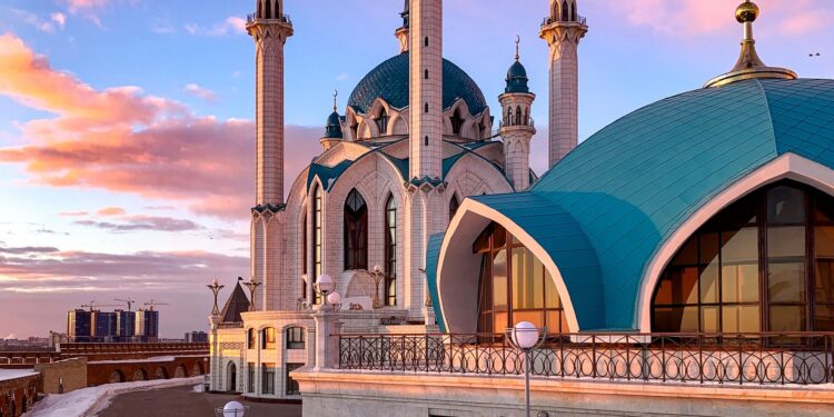 Keşfet: Kul Şerif Camii